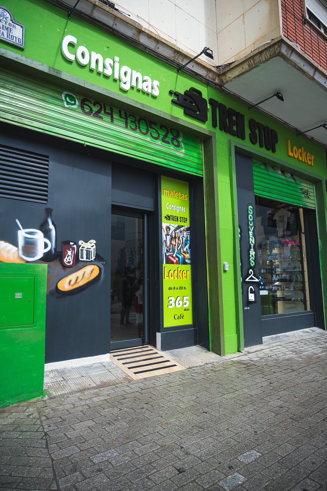 Lockers - Tren Stop - Granada